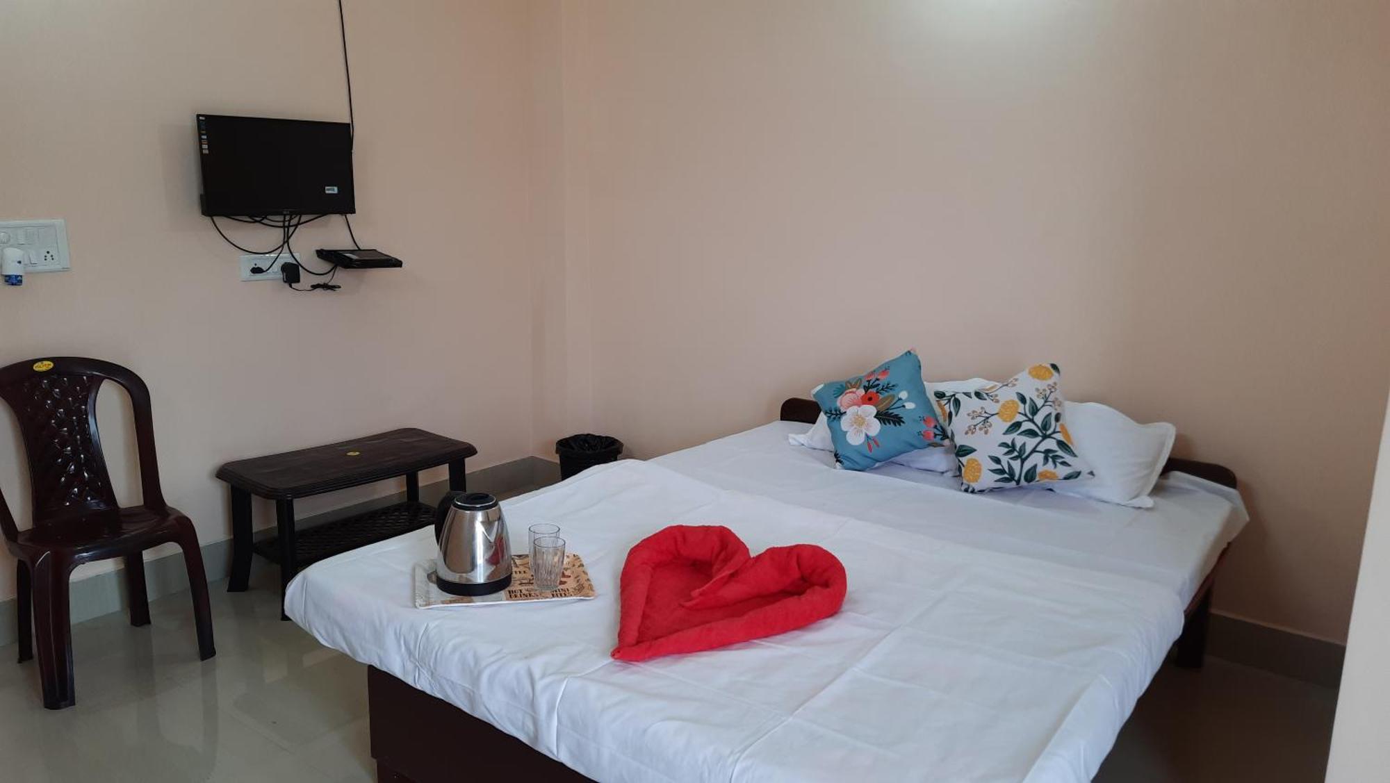 Maddy'S Guest House Guwahati Bagian luar foto