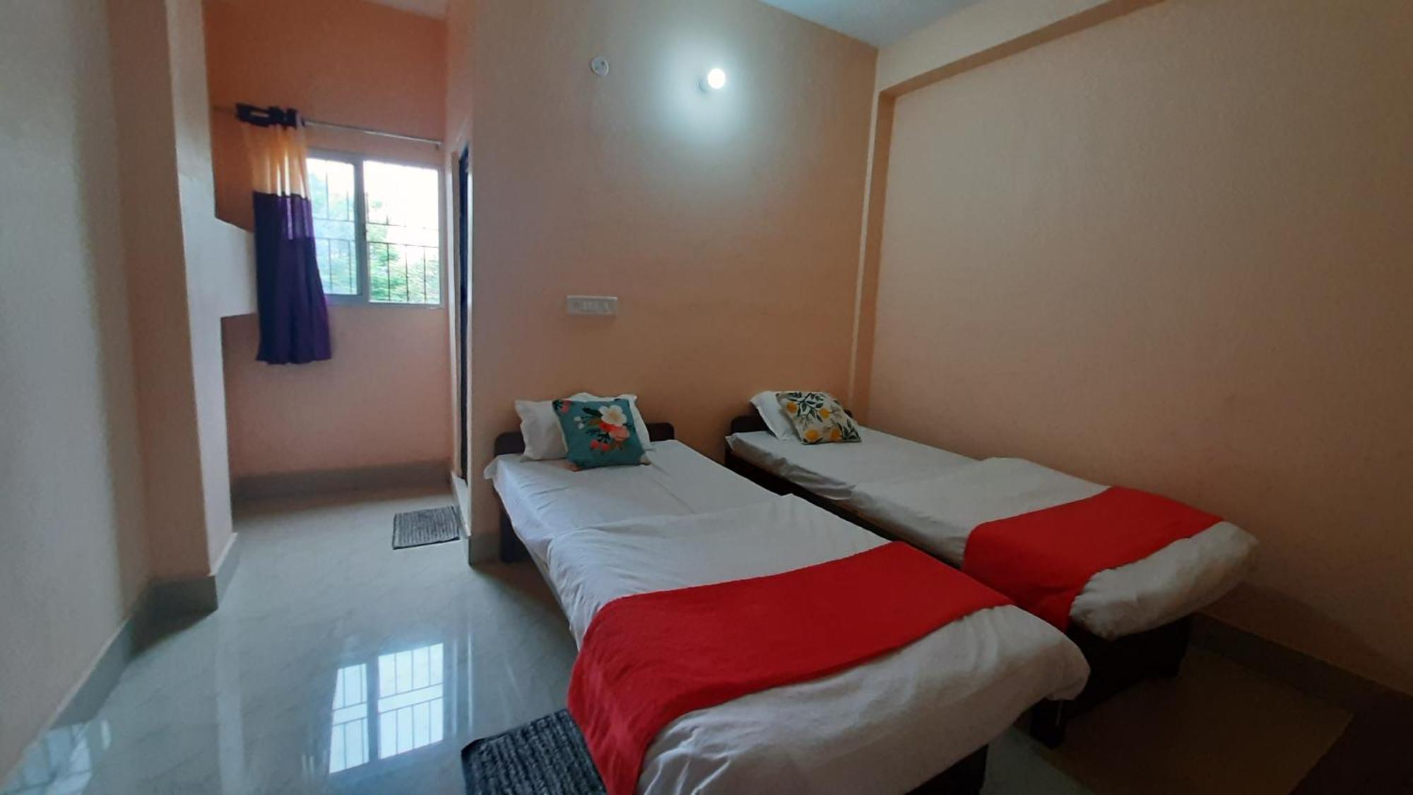 Maddy'S Guest House Guwahati Bagian luar foto