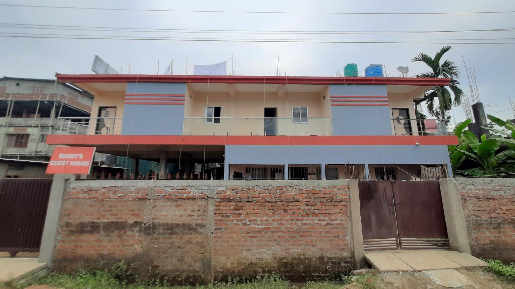 Maddy'S Guest House Guwahati Bagian luar foto